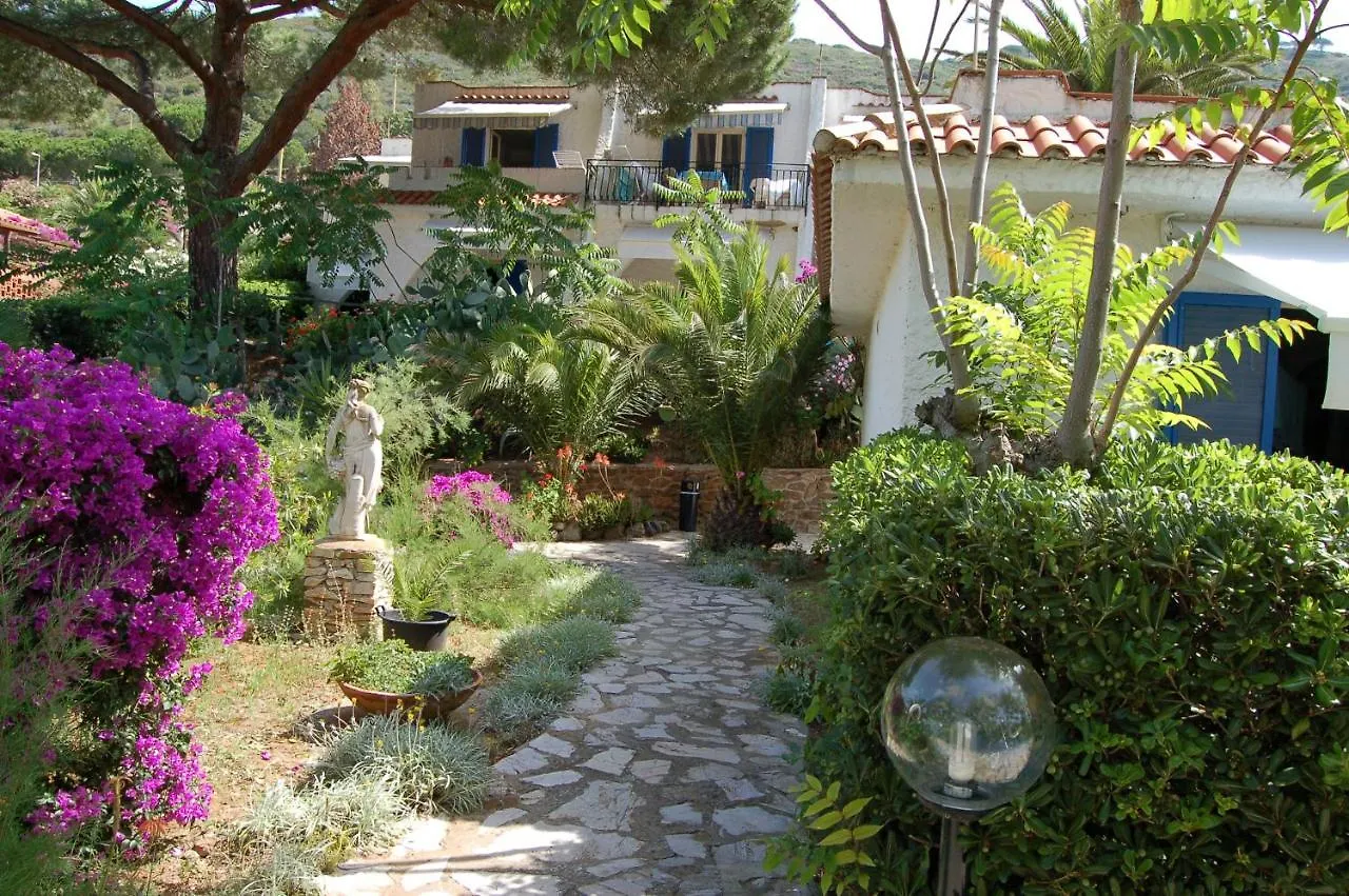 Residential Hotel Villaggio Innamorata Capoliveri  Italia